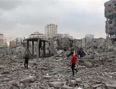 Ukraine West Strikes and IDF Gaza City Build-Up: Images, Analysis, and Global Implications